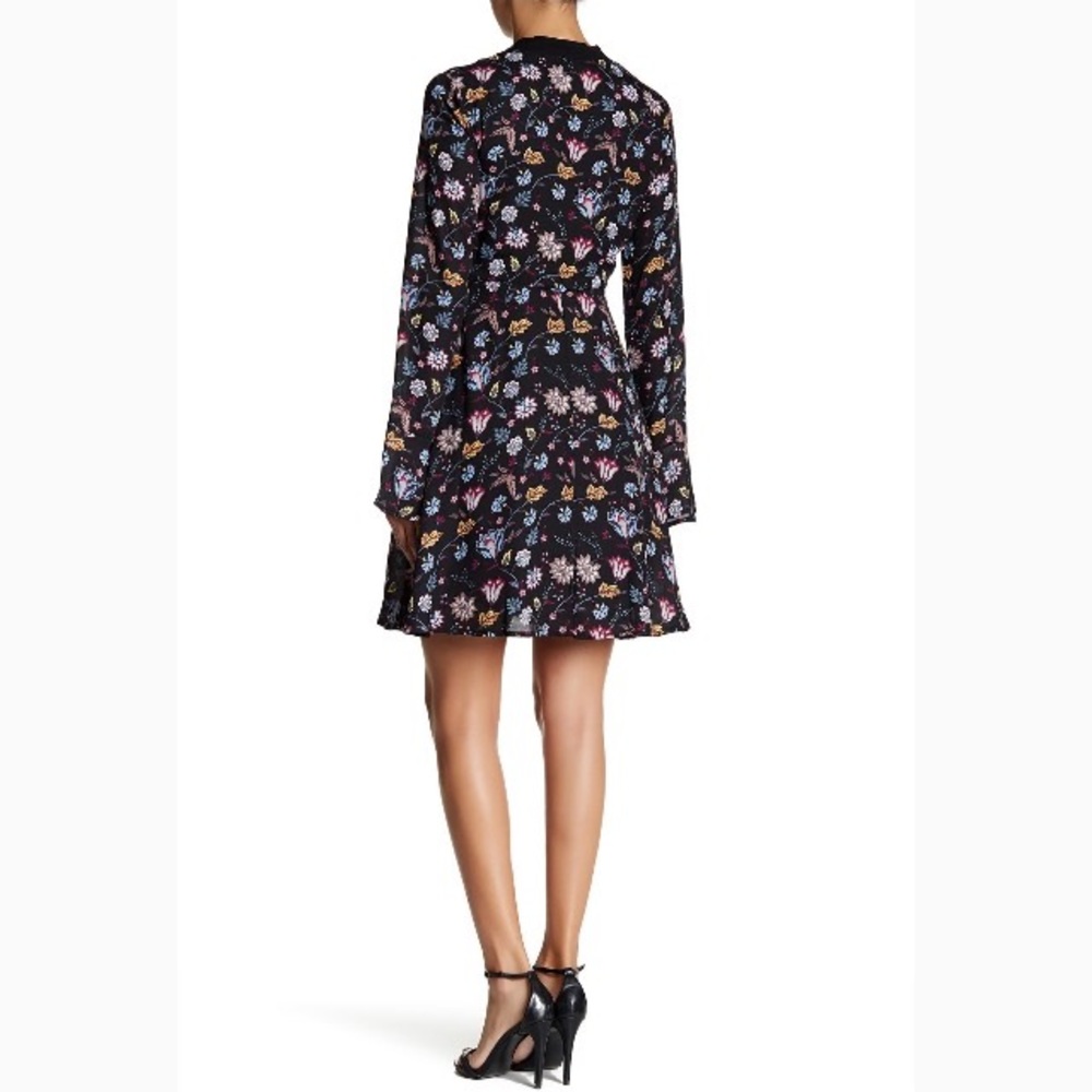 Fall Romeo and Juliet Couture front tie dress floral - Picture 2 of 2